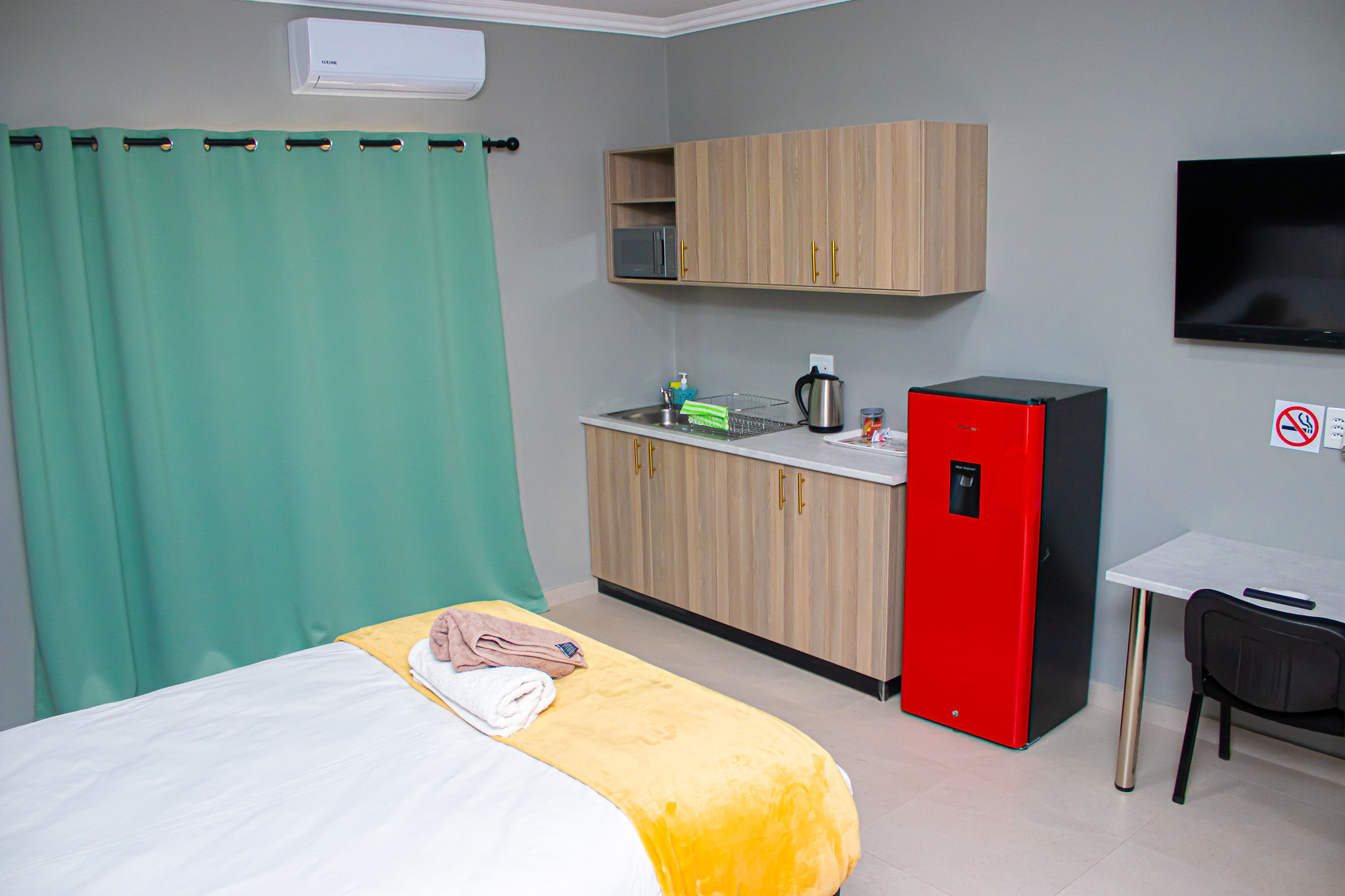 Room 8 Image